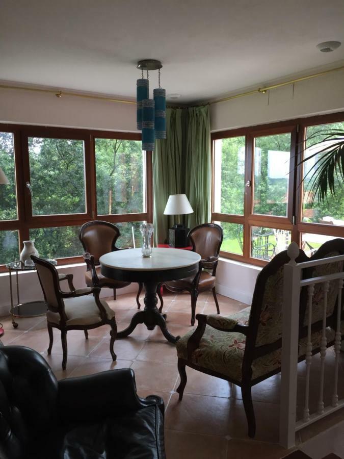 בית הארחה Pendueles 	La Casa En El Camino מראה חיצוני תמונה