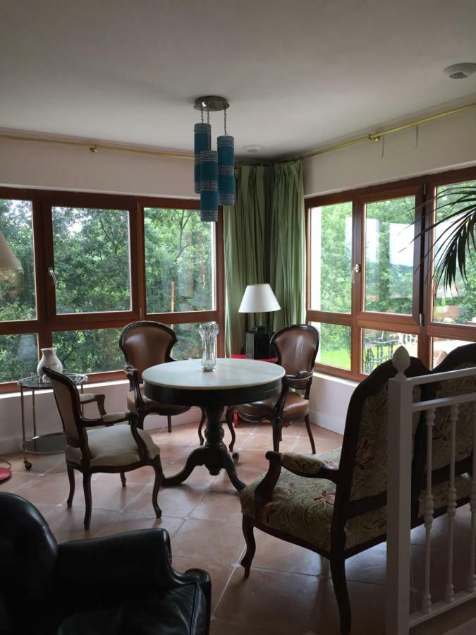 בית הארחה Pendueles 	La Casa En El Camino מראה חיצוני תמונה